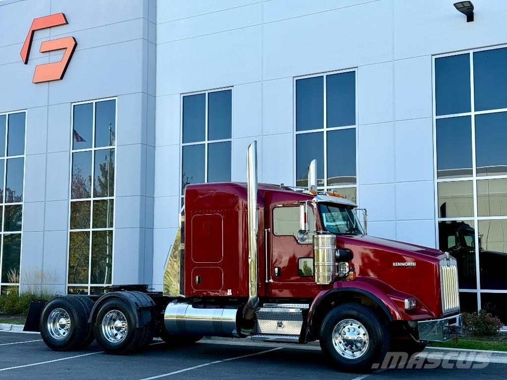 Kenworth T 800 Sadulveokid