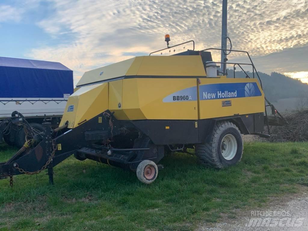 New Holland BB 960 A Heinapressid