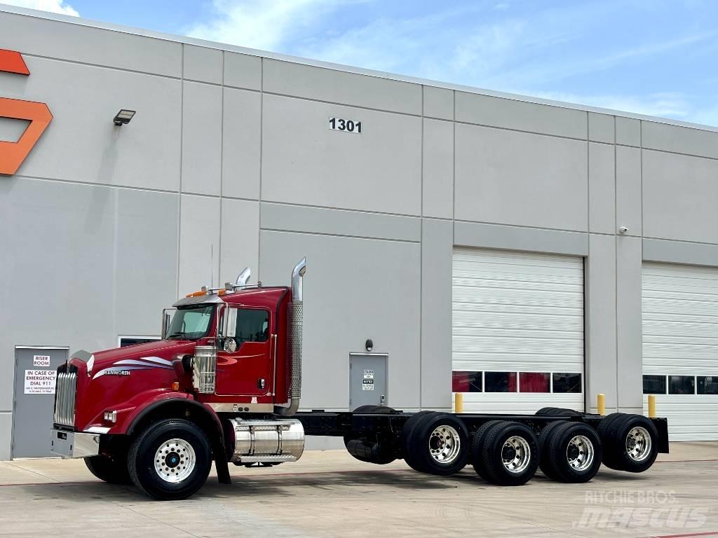 Kenworth T 800 Sadulveokid
