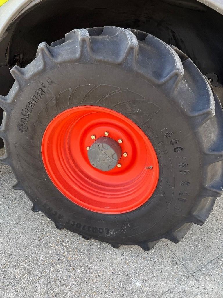 CLAAS Jaguar 960 4WD Silokombainid
