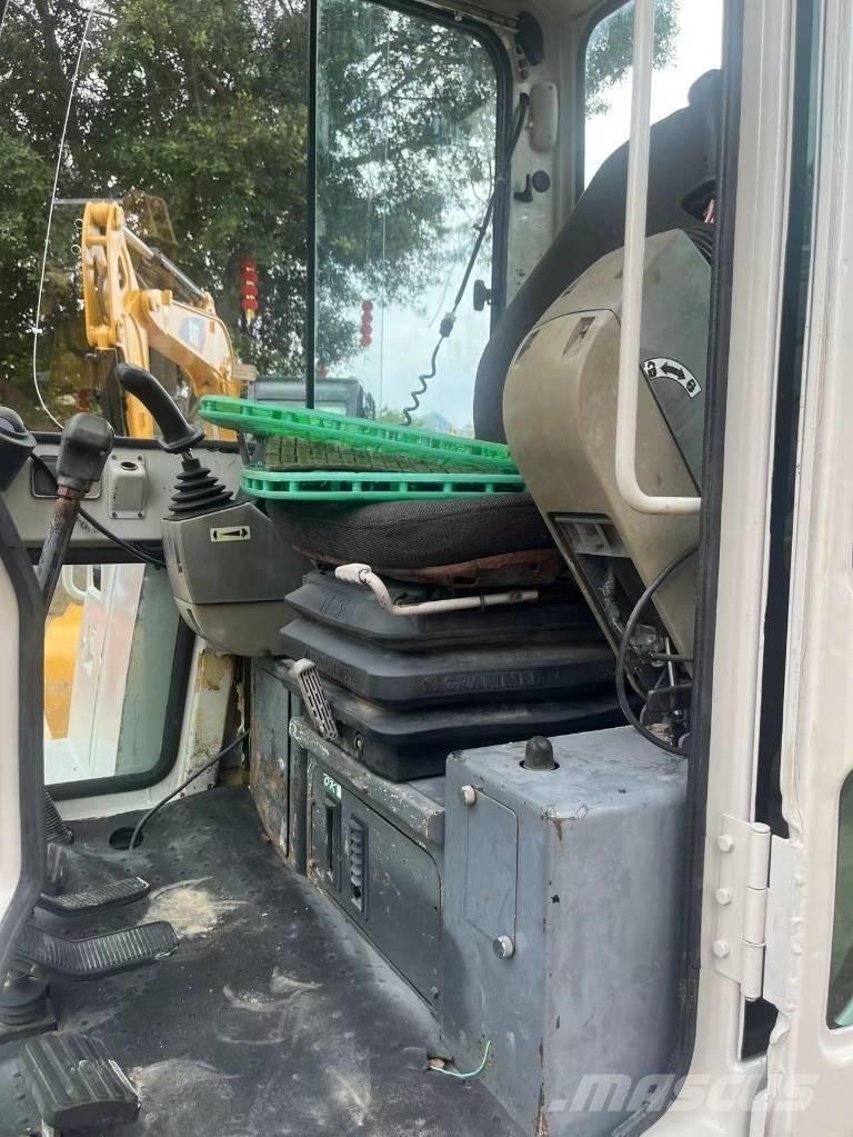 Takeuchi TB 160C Roomikekskavaatorid