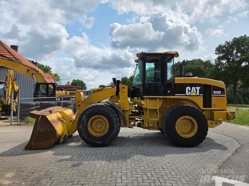 CAT 928G Rataslaadurid
