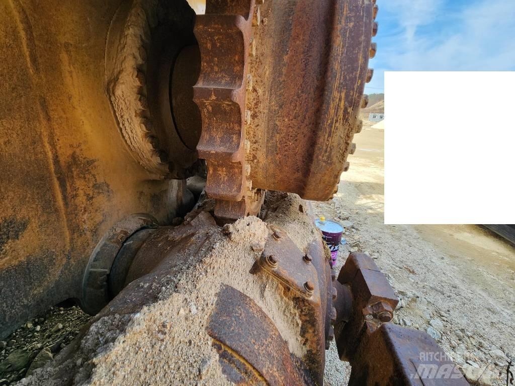 CAT D 9 N Buldooserid