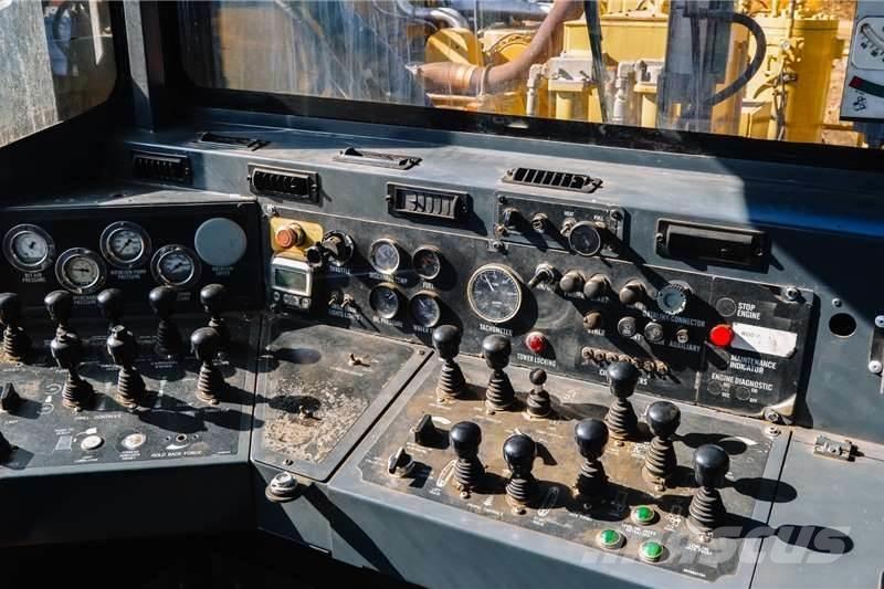 Atlas Copco DM30 Vertikaalsed puurmasinad