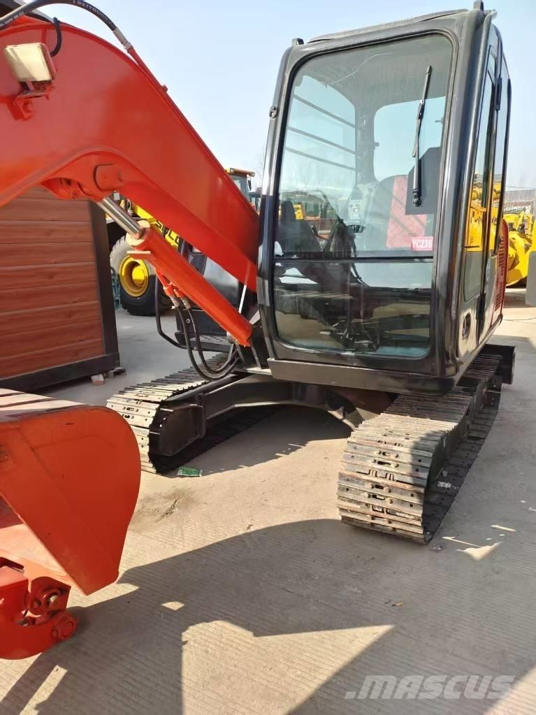 Hitachi ZX 60 Miniekskavaatorid < 7 t