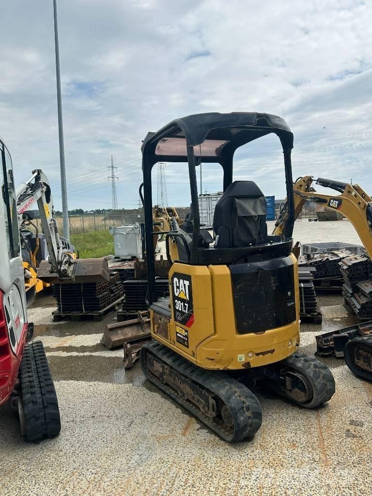 CAT 301.7 Miniekskavaatorid < 7 t
