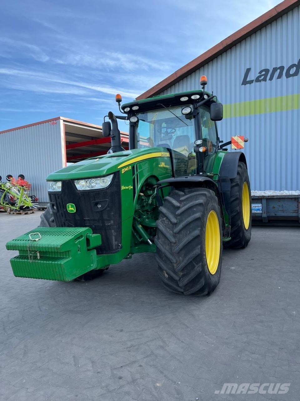 John Deere 8345 R Traktorid