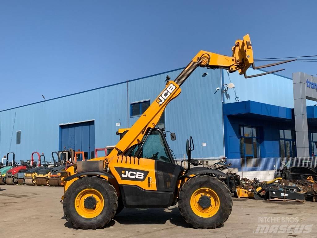 JCB 526-56 Agri Põllumajanduslikud teleskoopkäitlejad