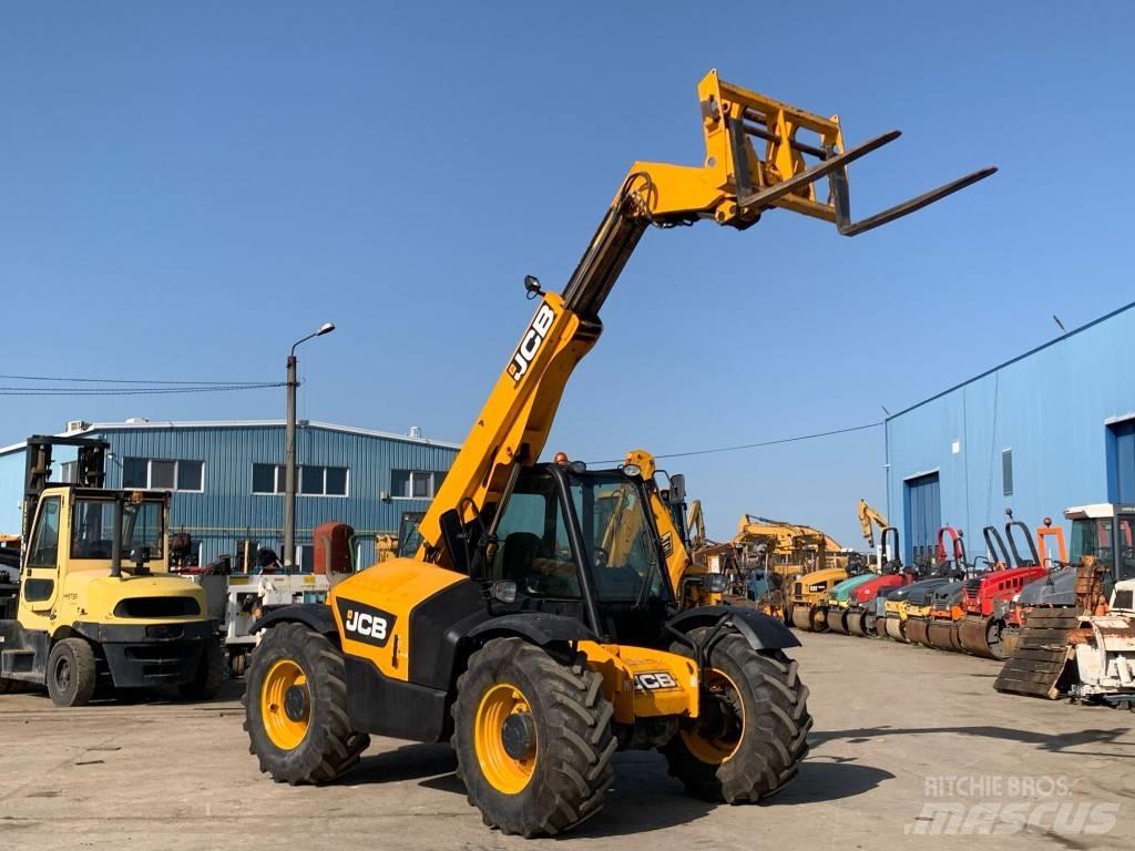 JCB 526-56 Agri Põllumajanduslikud teleskoopkäitlejad