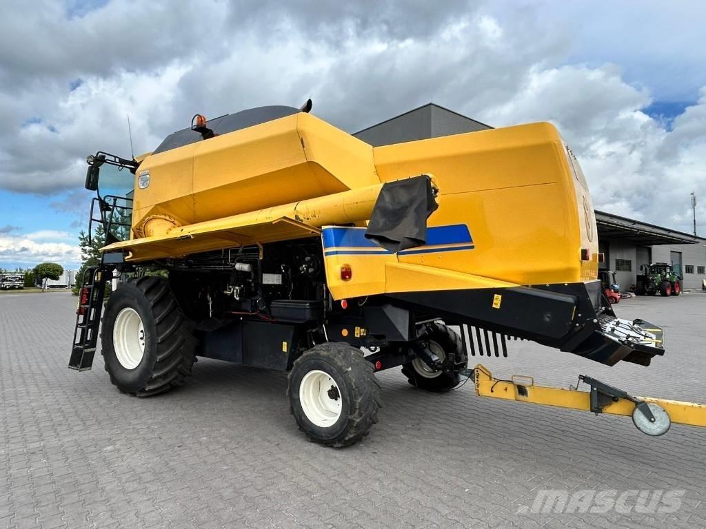 New Holland TC 5.80 Teraviljakombainid