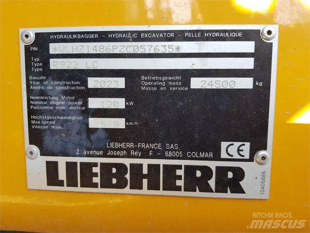 Liebherr R922 Roomikekskavaatorid