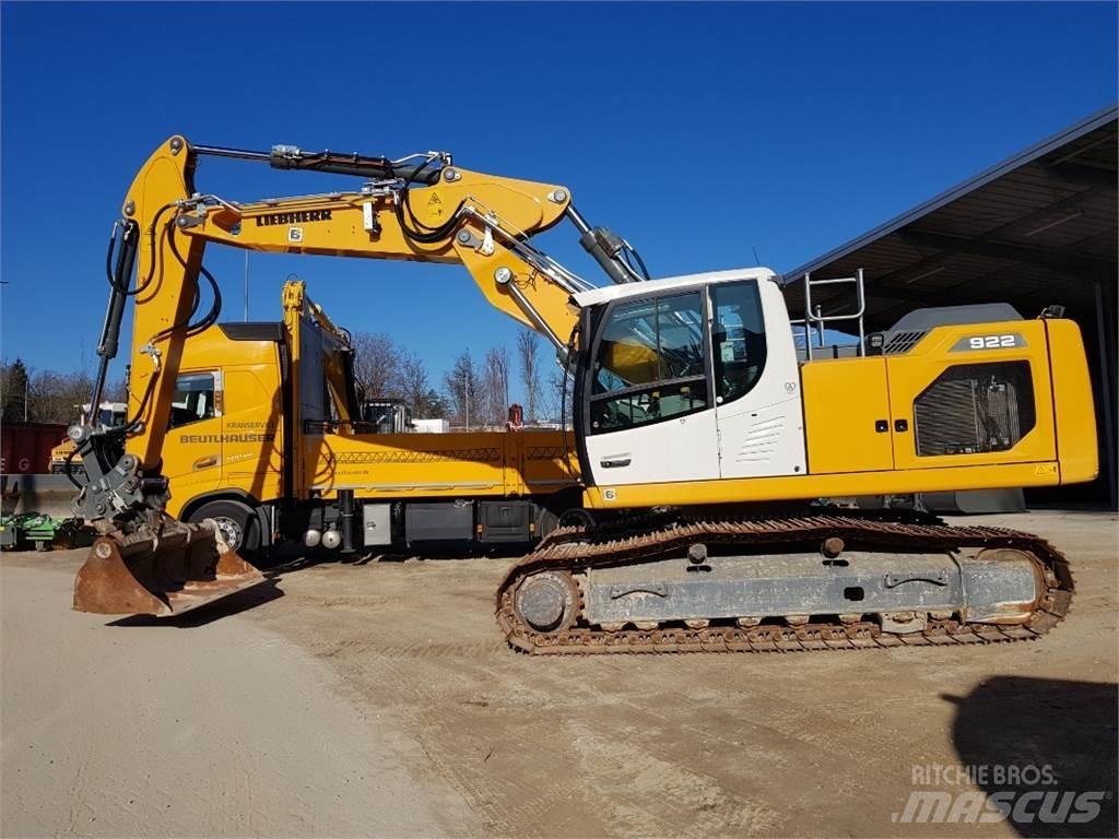 Liebherr R922 Roomikekskavaatorid