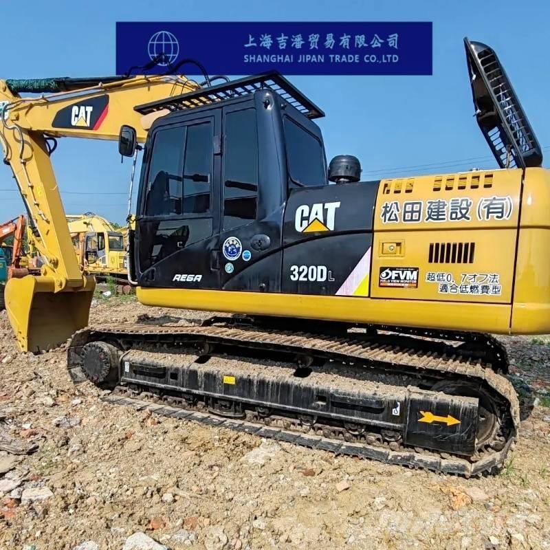CAT 320 D Roomikekskavaatorid