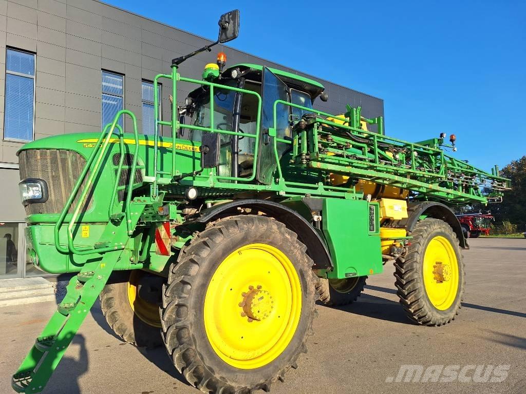 John Deere 5430i Iseliikuvad pritsid