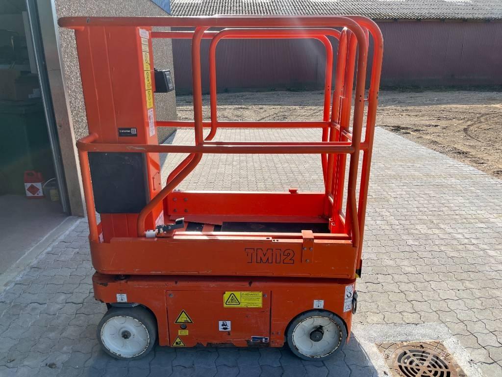 Snorkel TM 12 Vertikaalsed mast tõstukid