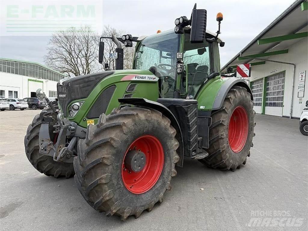 Fendt 724 vario s4 Traktorid