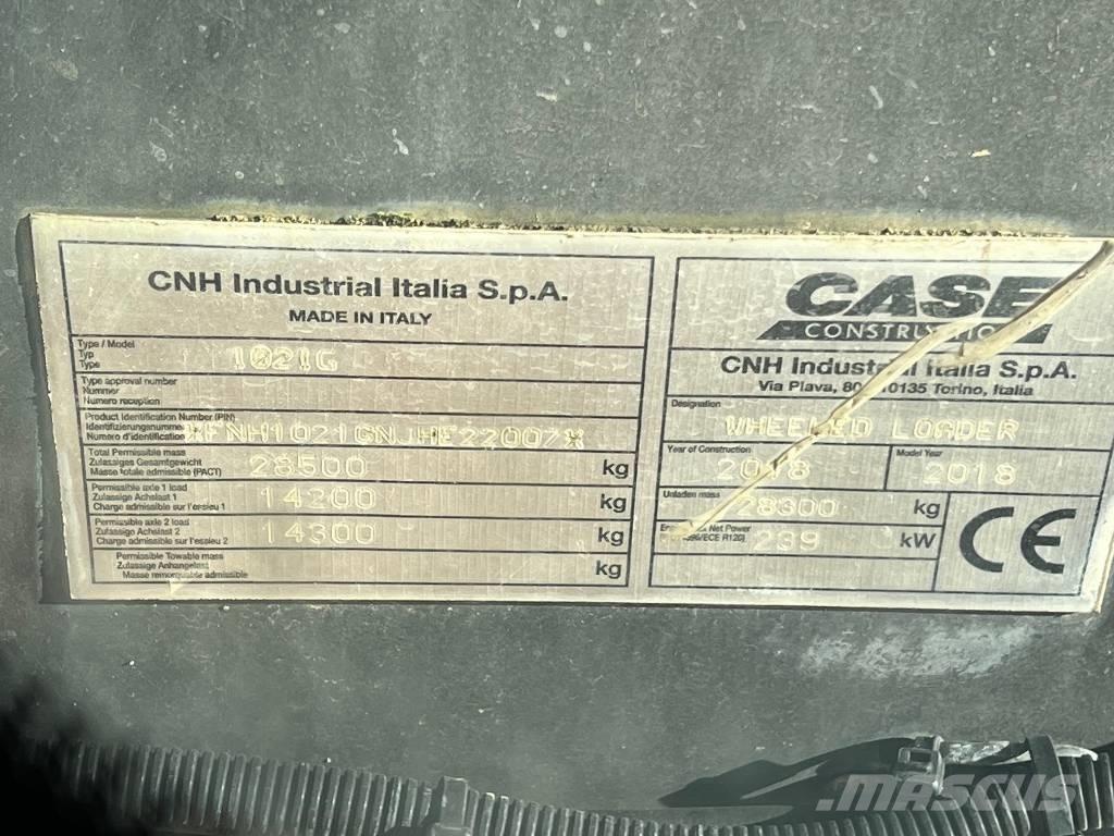 CASE 1021 G Rataslaadurid