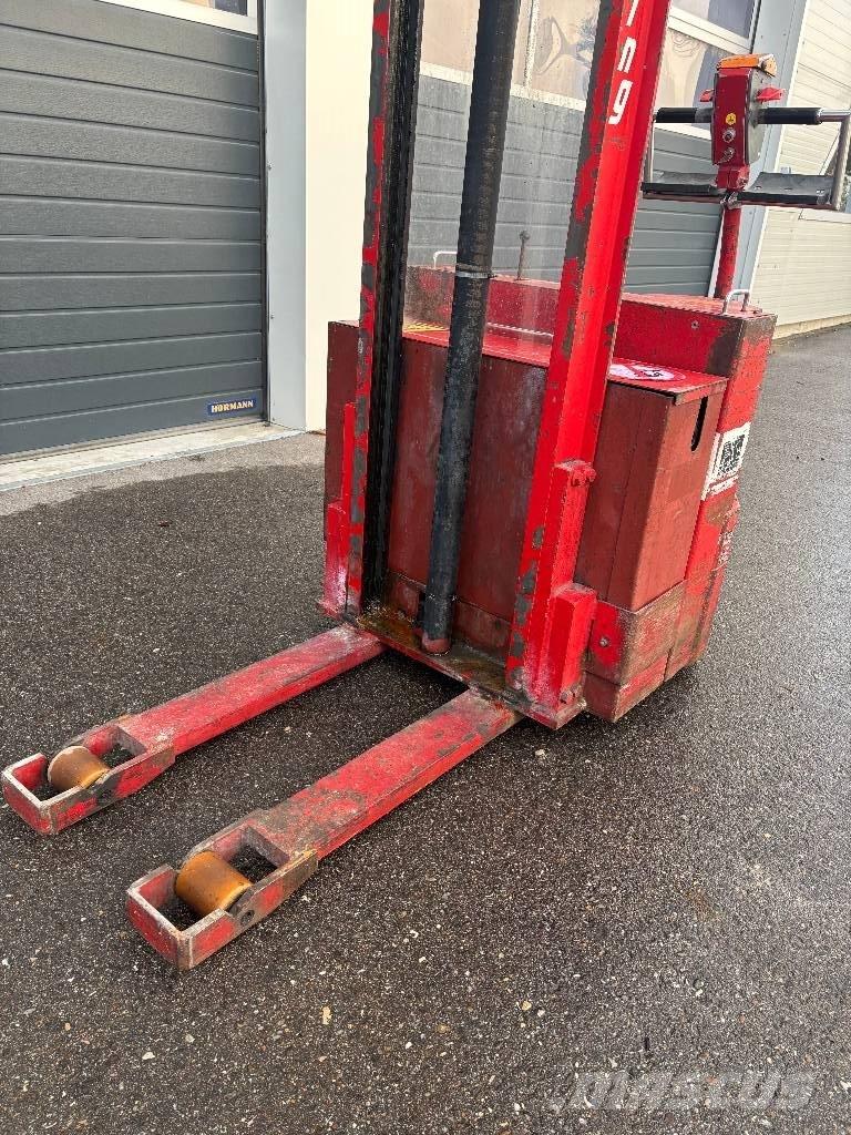 Lansing Hochhubwagen Järelkäidavad virnastajad