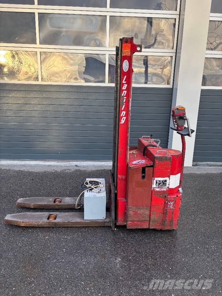 Lansing Hochhubwagen Järelkäidavad virnastajad