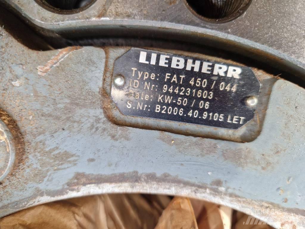 Liebherr R 954 LI Sillad