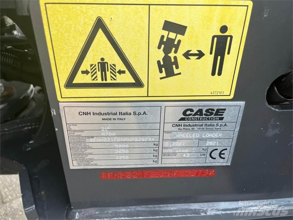 CASE 21F Rataslaadurid