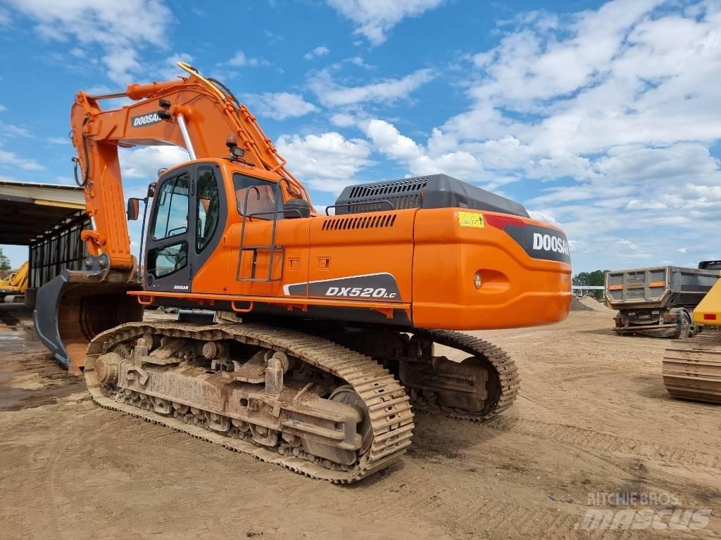 Doosan DX 520 LC Roomikekskavaatorid