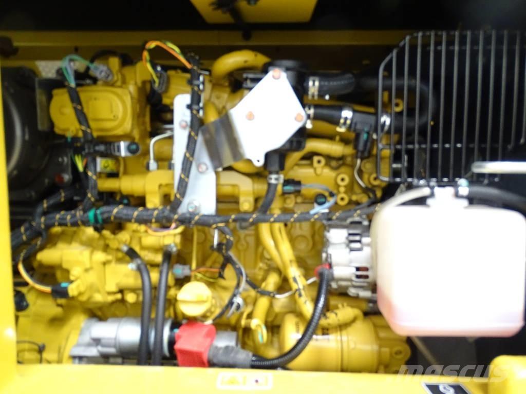 CAT 308 CR Väikeekskavaatorid 7t-12t