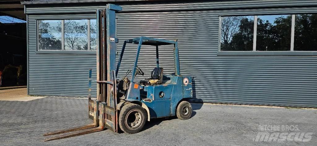 Clark 3 ton diesel Kahveltõstukid - muud