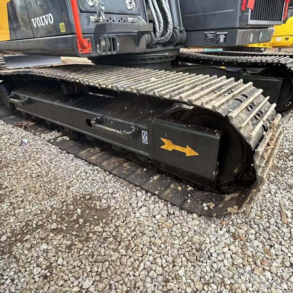 Volvo EC 140 DL Roomikekskavaatorid