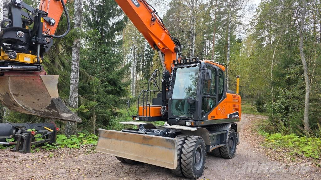Doosan DX 170 W Ratasekskavaatorid