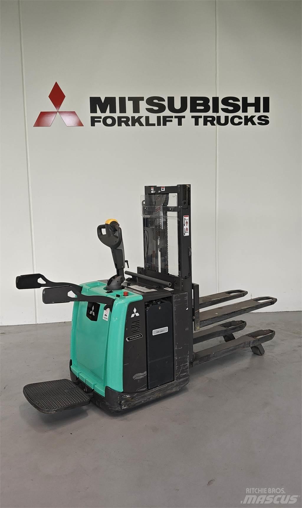 Mitsubishi PBV20PD Platvormiga alusesiirdaja