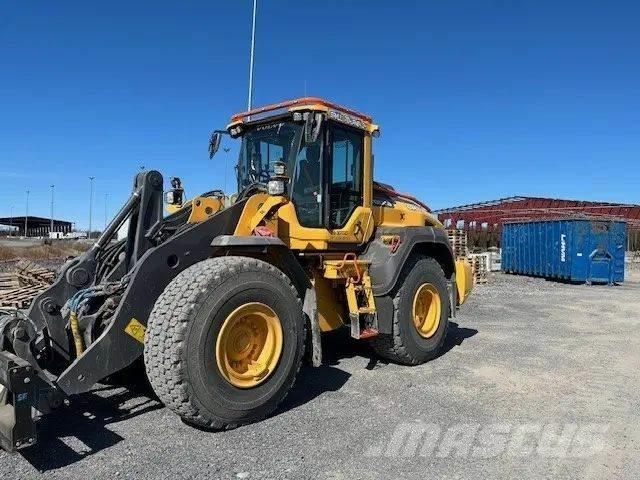 Volvo L 120 H Rataslaadurid