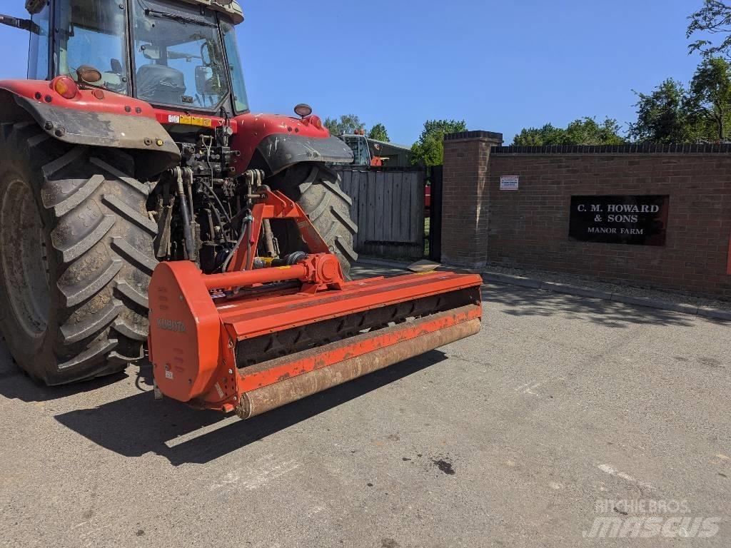 Kubota SE3230 Niidukid
