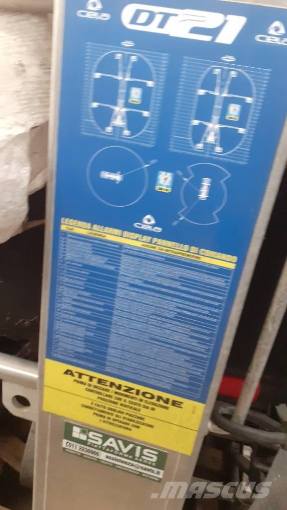 Cela DT 21 Auto korvtõstukid