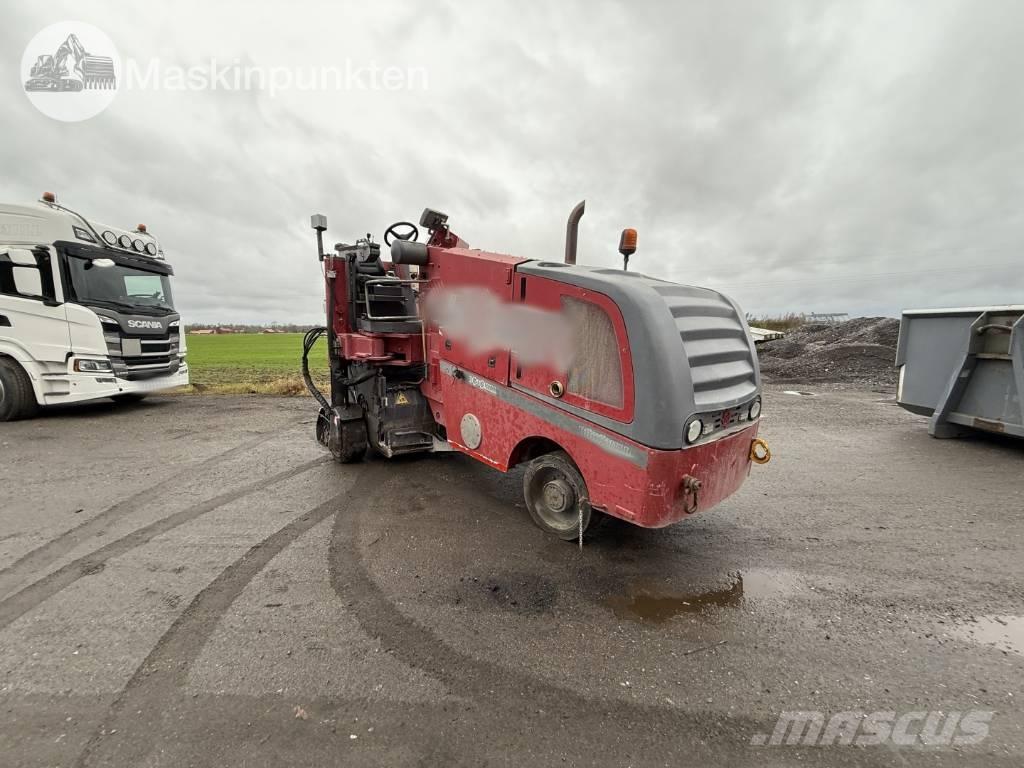 Wirtgen W 100 Asfaldi külmfreesimise masinad