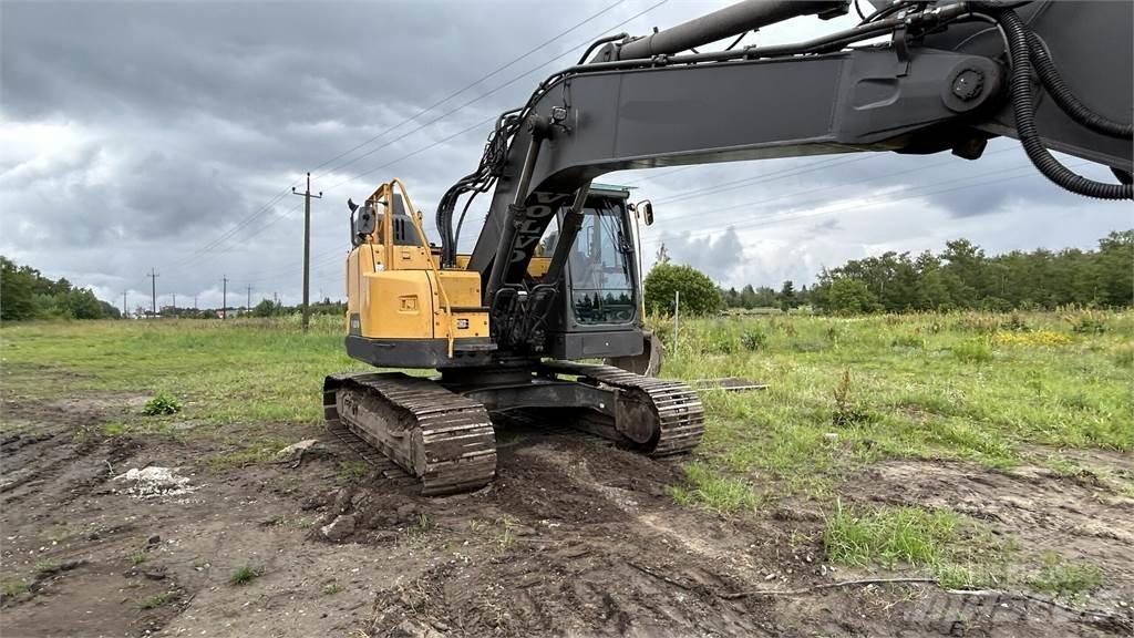 Volvo ECR 235EL Roomikekskavaatorid