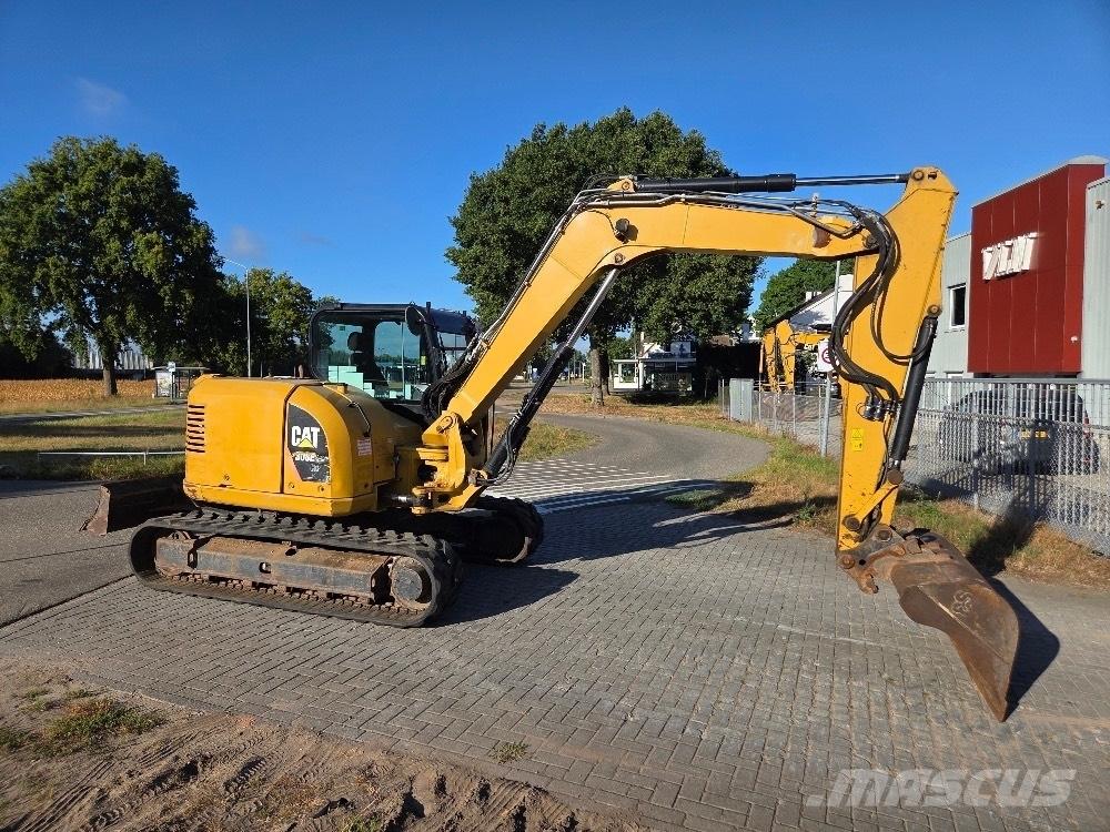 CAT 308E Väikeekskavaatorid 7t-12t