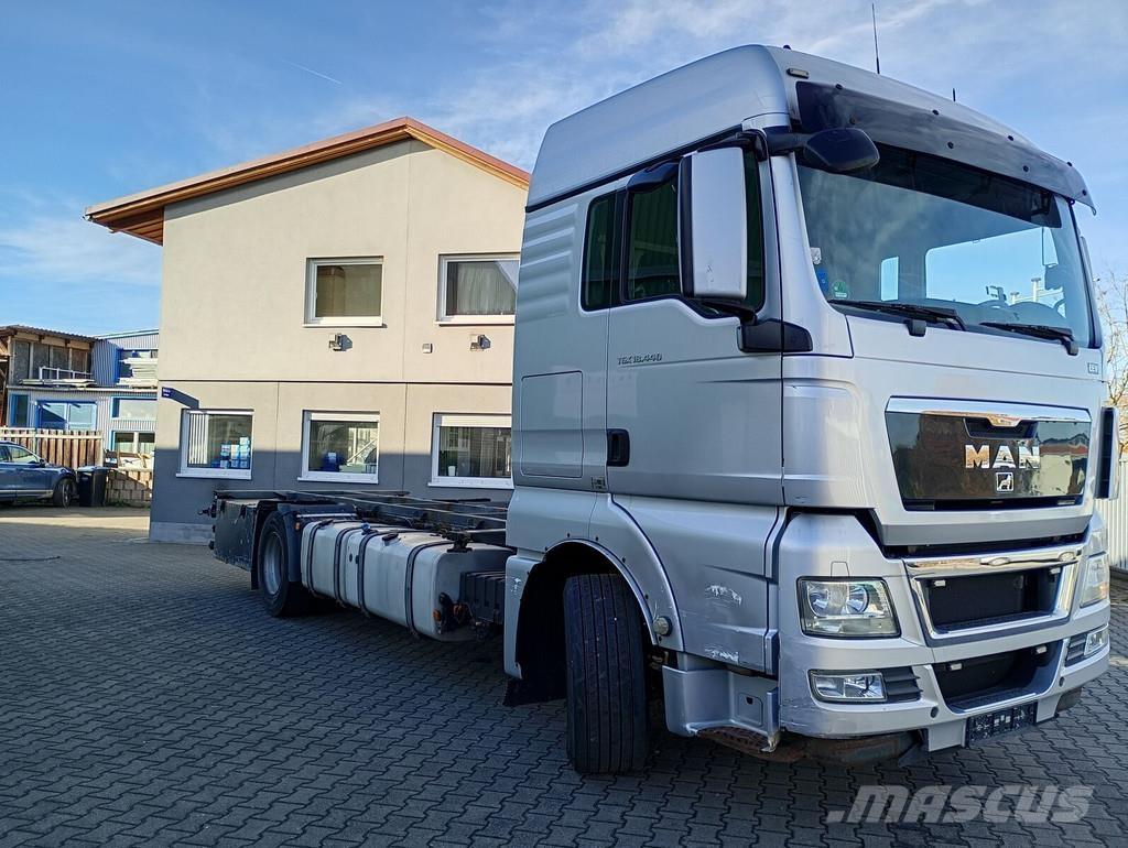 MAN TGX 18.440 Raamautod