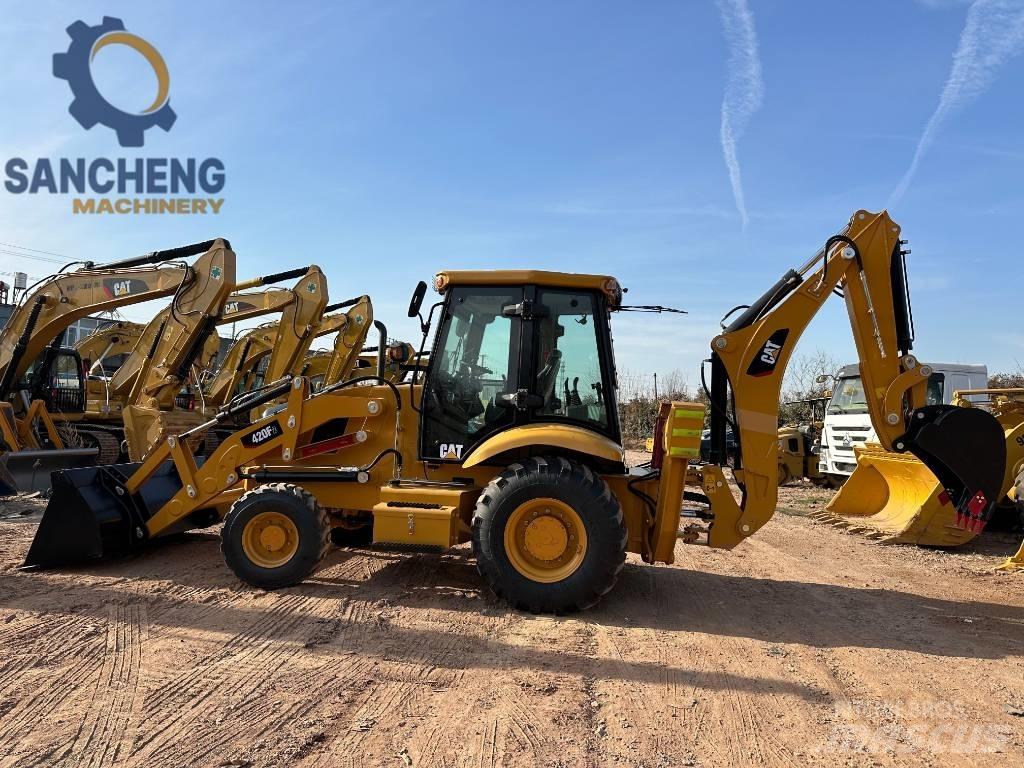 CAT 420 F2 Ekskavaatorlaadurid