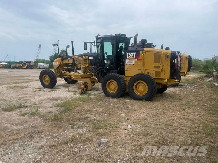 CAT 140 M 2 Greiderid