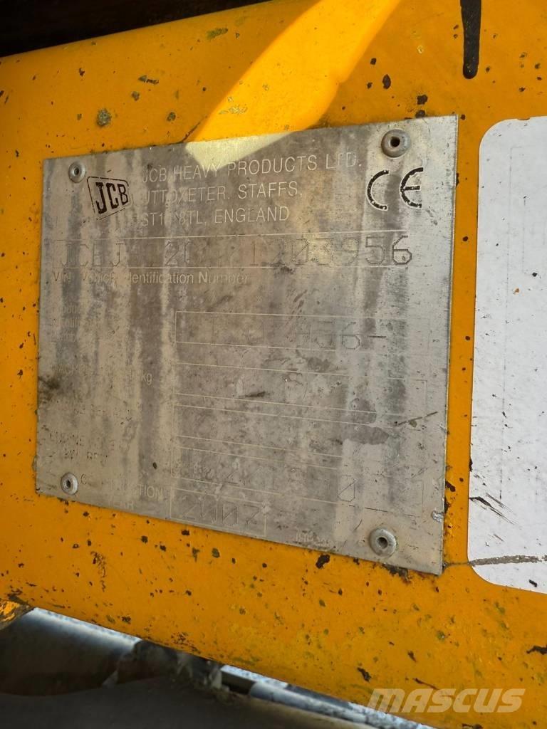 JCB JS 235 Roomikekskavaatorid