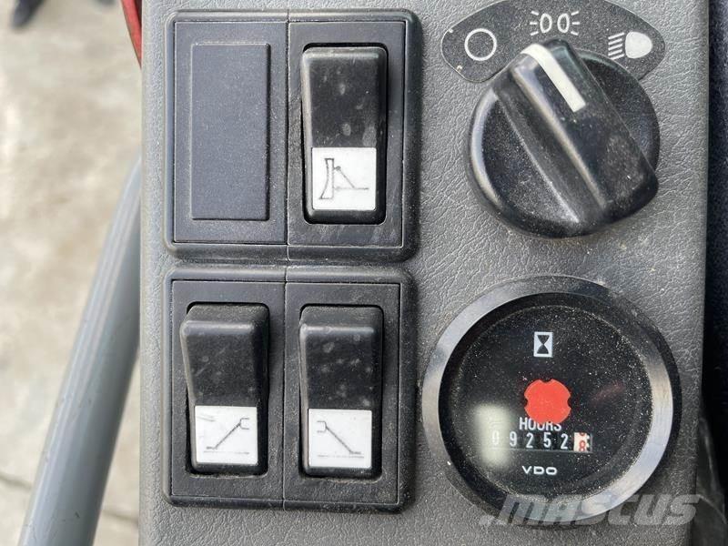 Volvo EW 140 B Ratasekskavaatorid