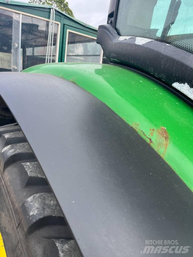 John Deere 6105 R Traktorid