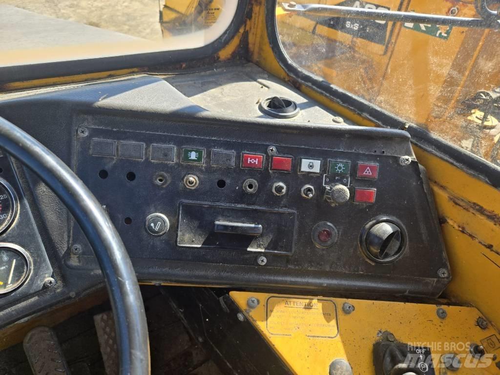 Volvo BM A 25 Liigendraamiga pinnaseveokid