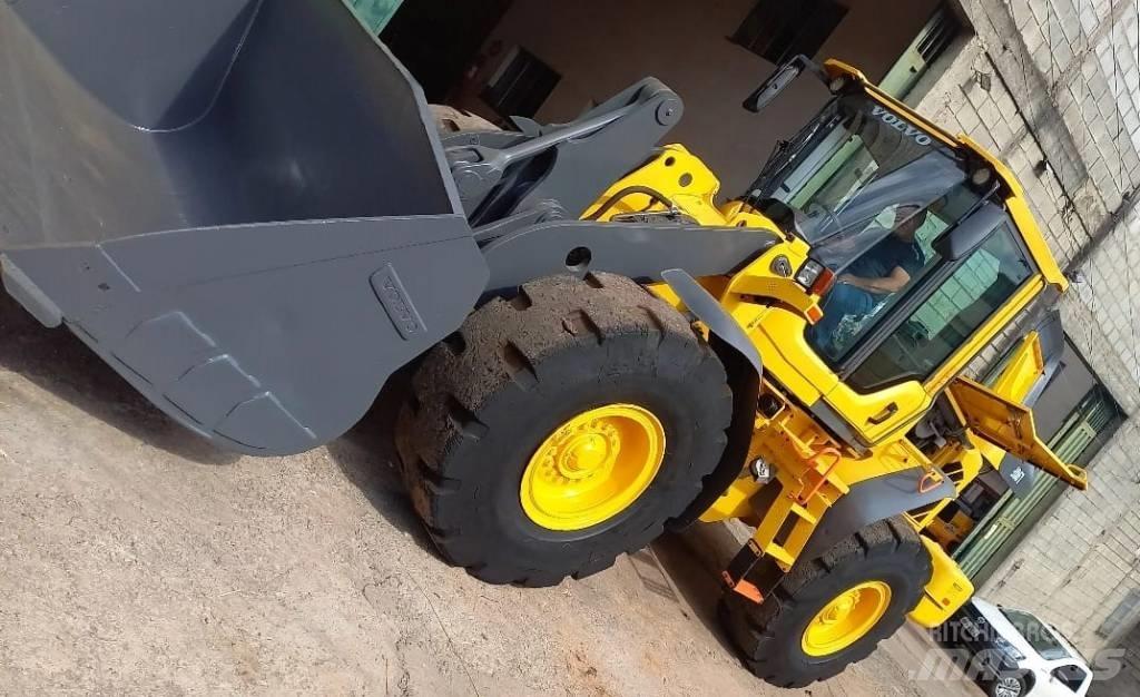 Volvo L 90 F Rataslaadurid