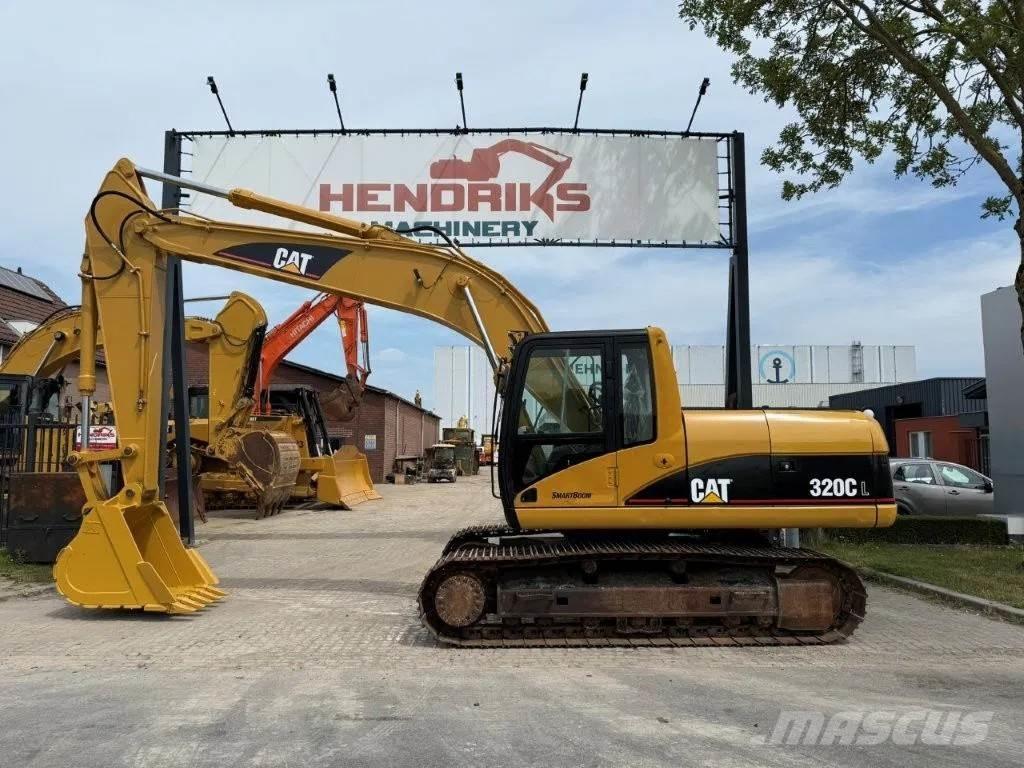 CAT 320CL Roomikekskavaatorid
