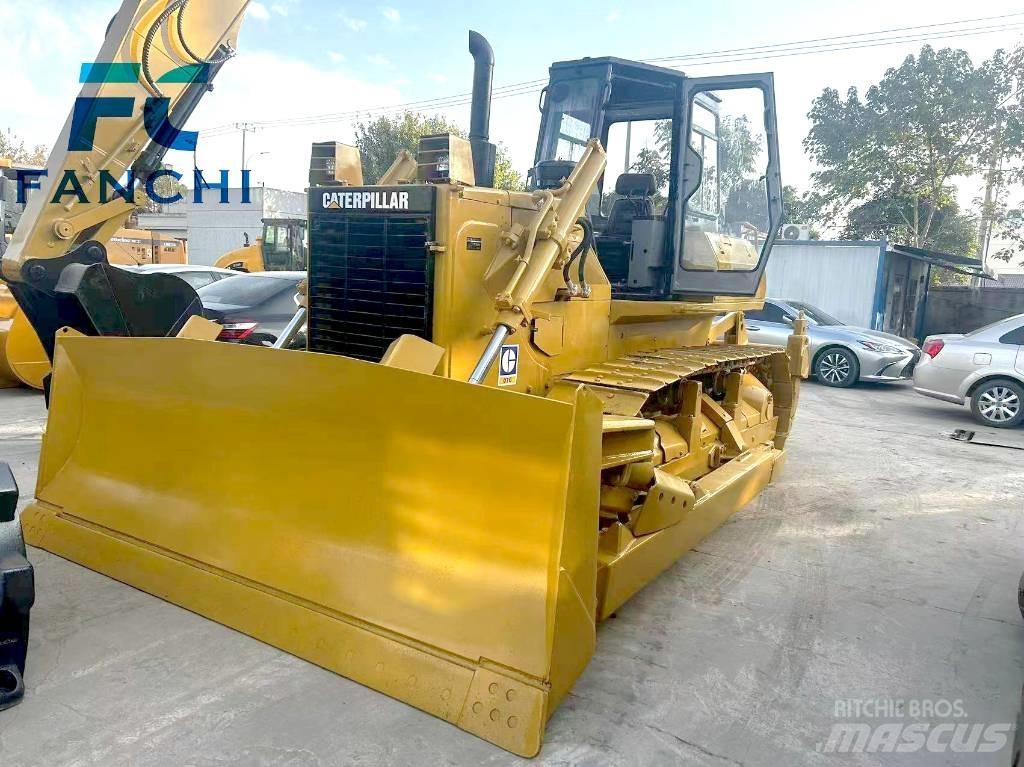 CAT D 7 G Buldooserid