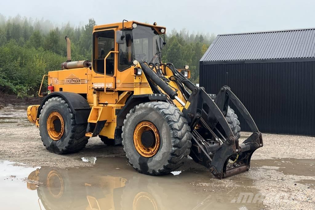Ljungby L 17 Rataslaadurid