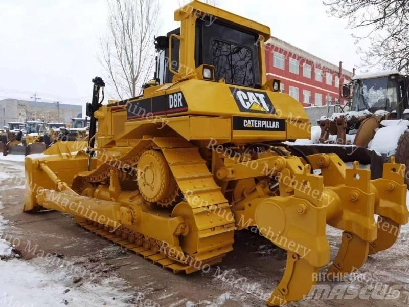 CAT D 8 R Buldooserid