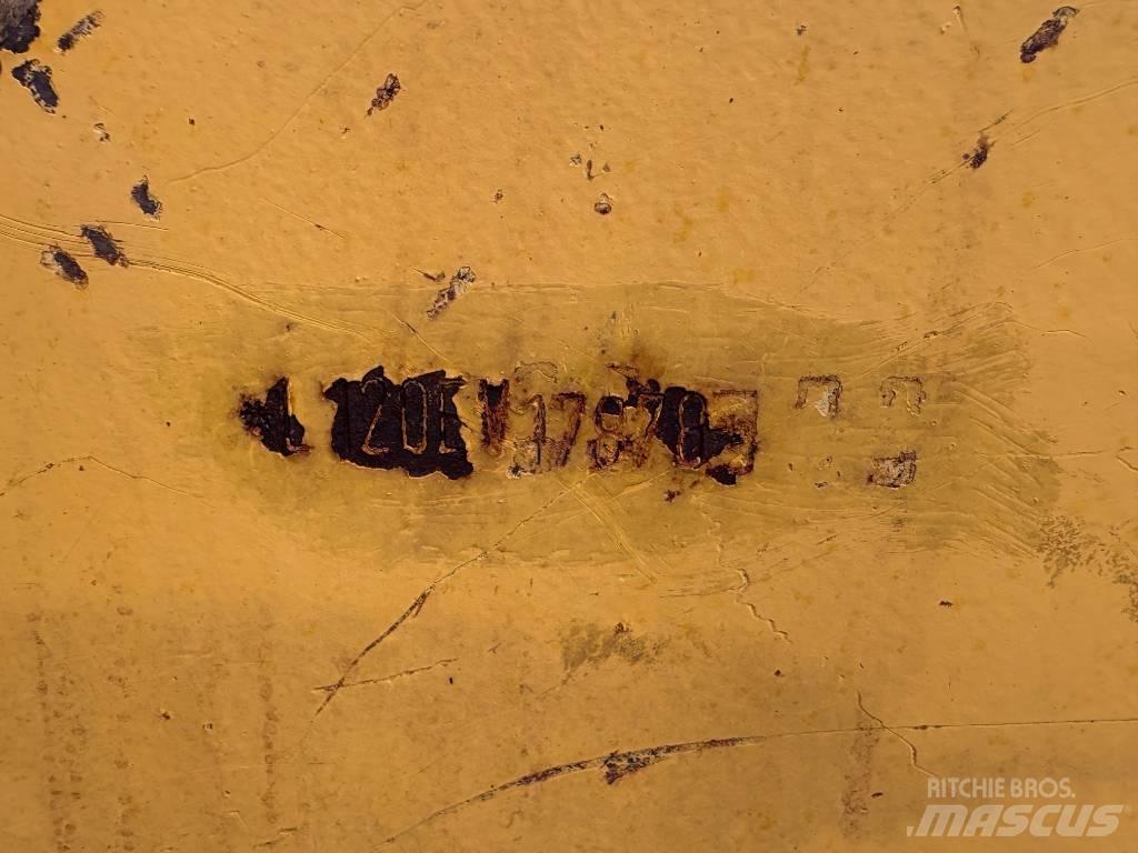 Volvo L 120 E Rataslaadurid